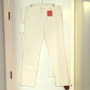NWT Mossimo white chinos, Size 9. NWT.
